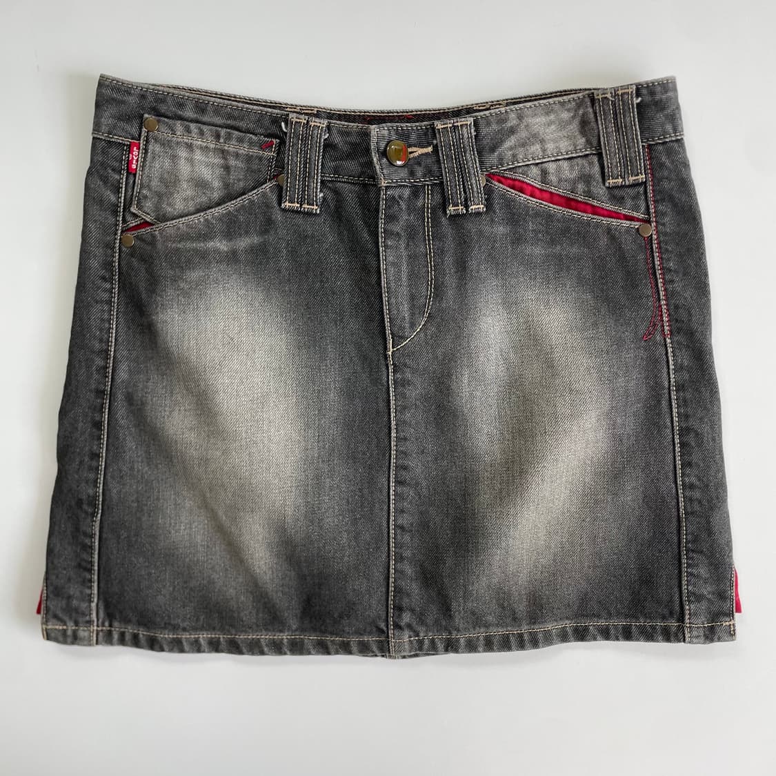 Levis  리바이스 레드탭 엔지니어드 데님 스커트 상품이미지1