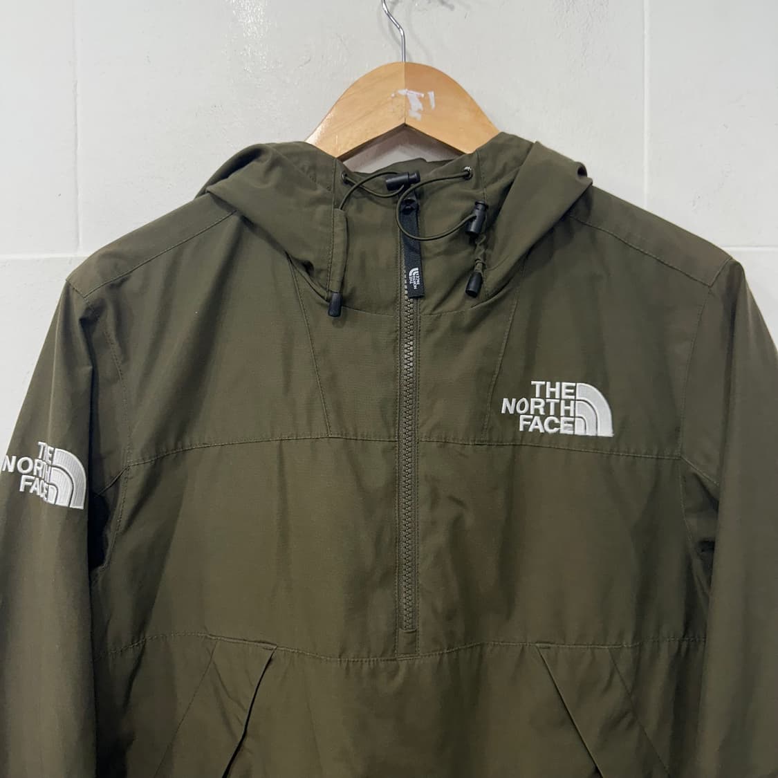 노스페이스 아노락 바람막이 상품이미지2