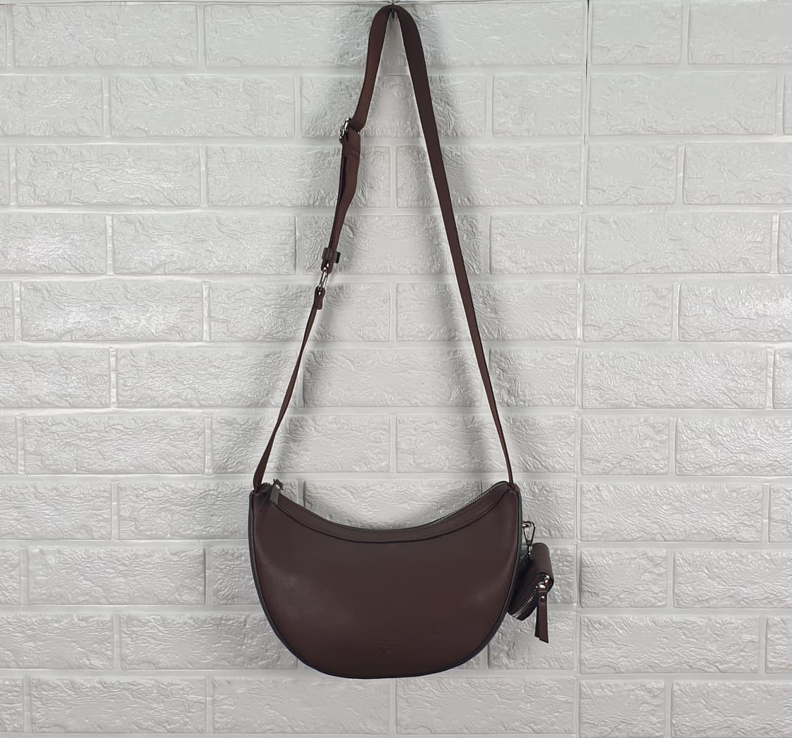 르마인 커브드 크로스백 상품이미지2