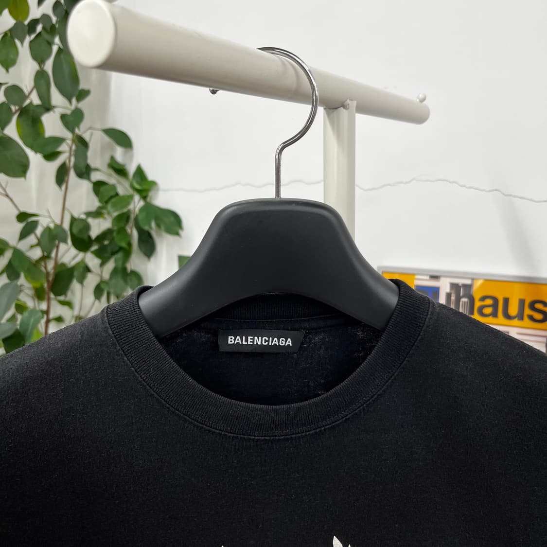 발렌시아가 월계수 로고 반팔 티셔츠 M 상품이미지3