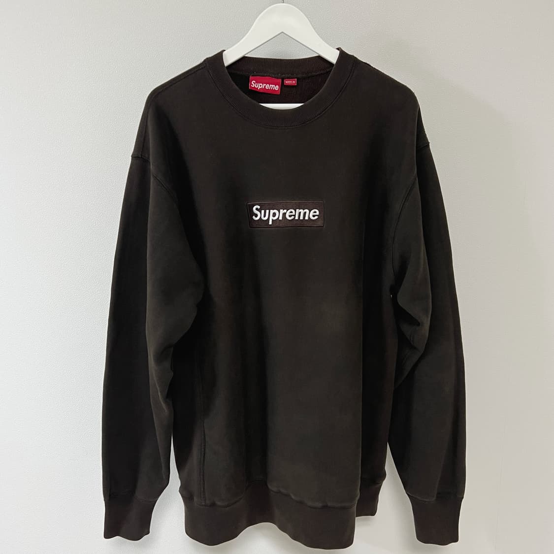 슈프림 2003 브라운 박스로고 크루넥 상품이미지1