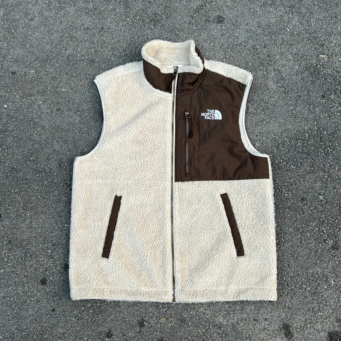 노스페이스 양털 뽀글이 조끼 아이보리 브라운 XL 상품이미지2