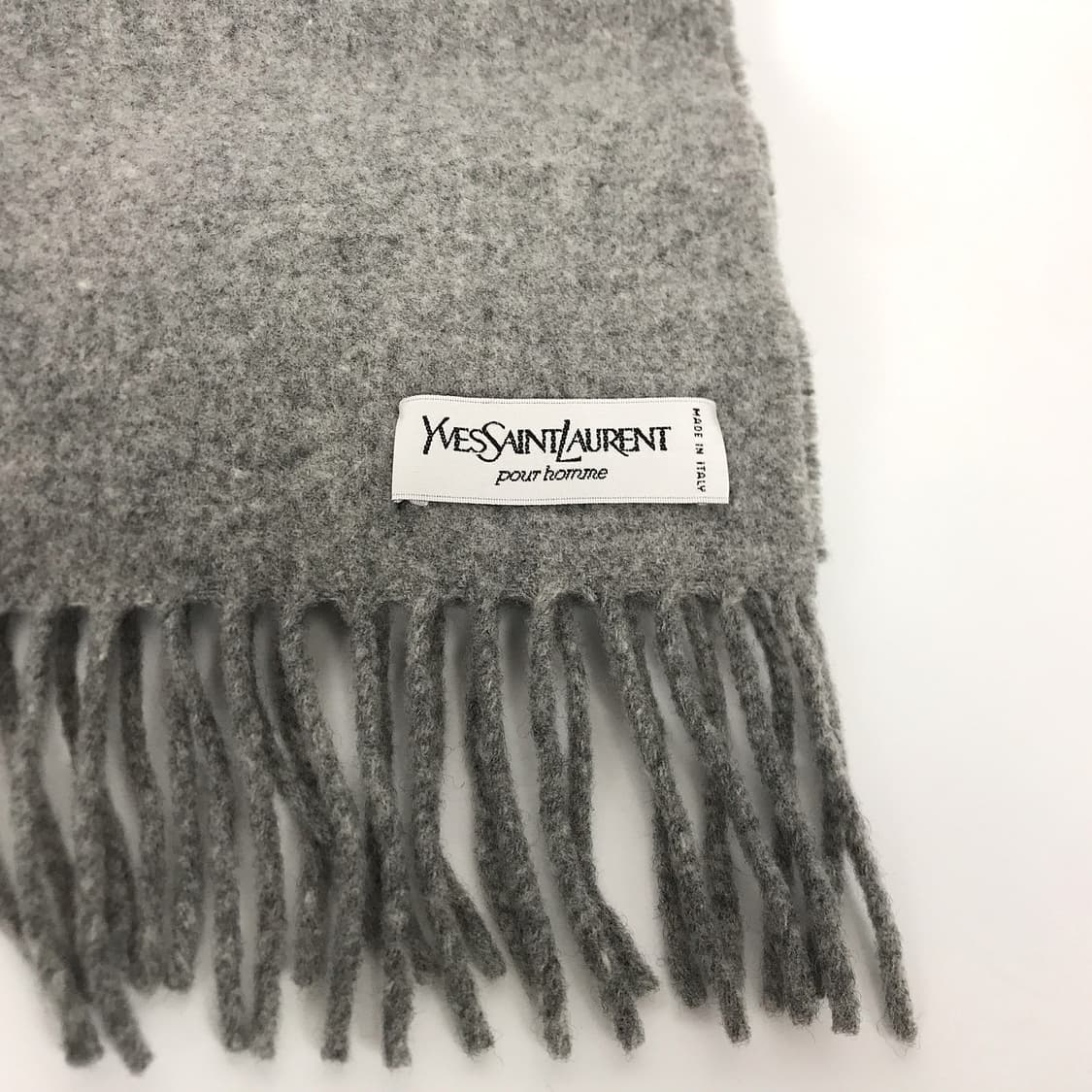 입생로랑 YSL 울소재 머플러 목도리 상품이미지3