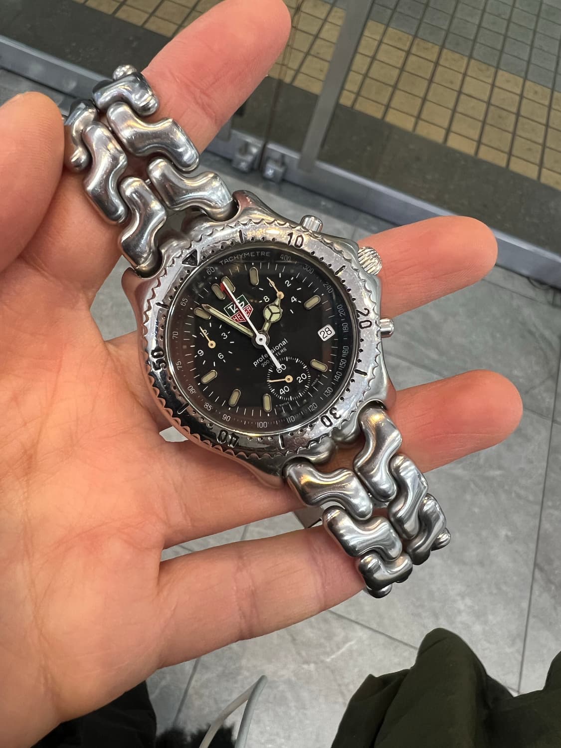 태그호이어 셀 스포츠 엘레강스 링크 크로노 상품이미지2