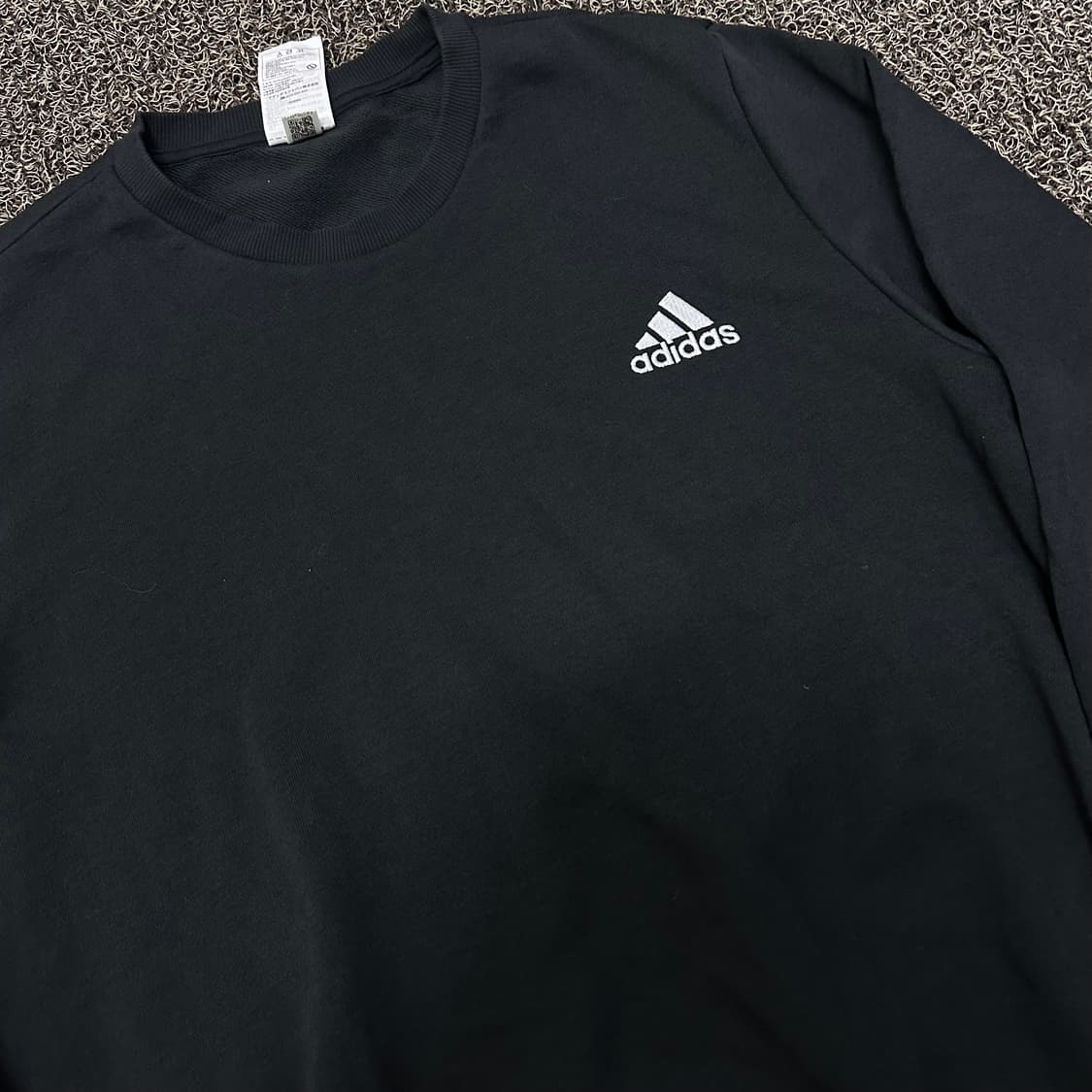 아디다스 맨투맨 긴팔 블랙 2XL 상품이미지2