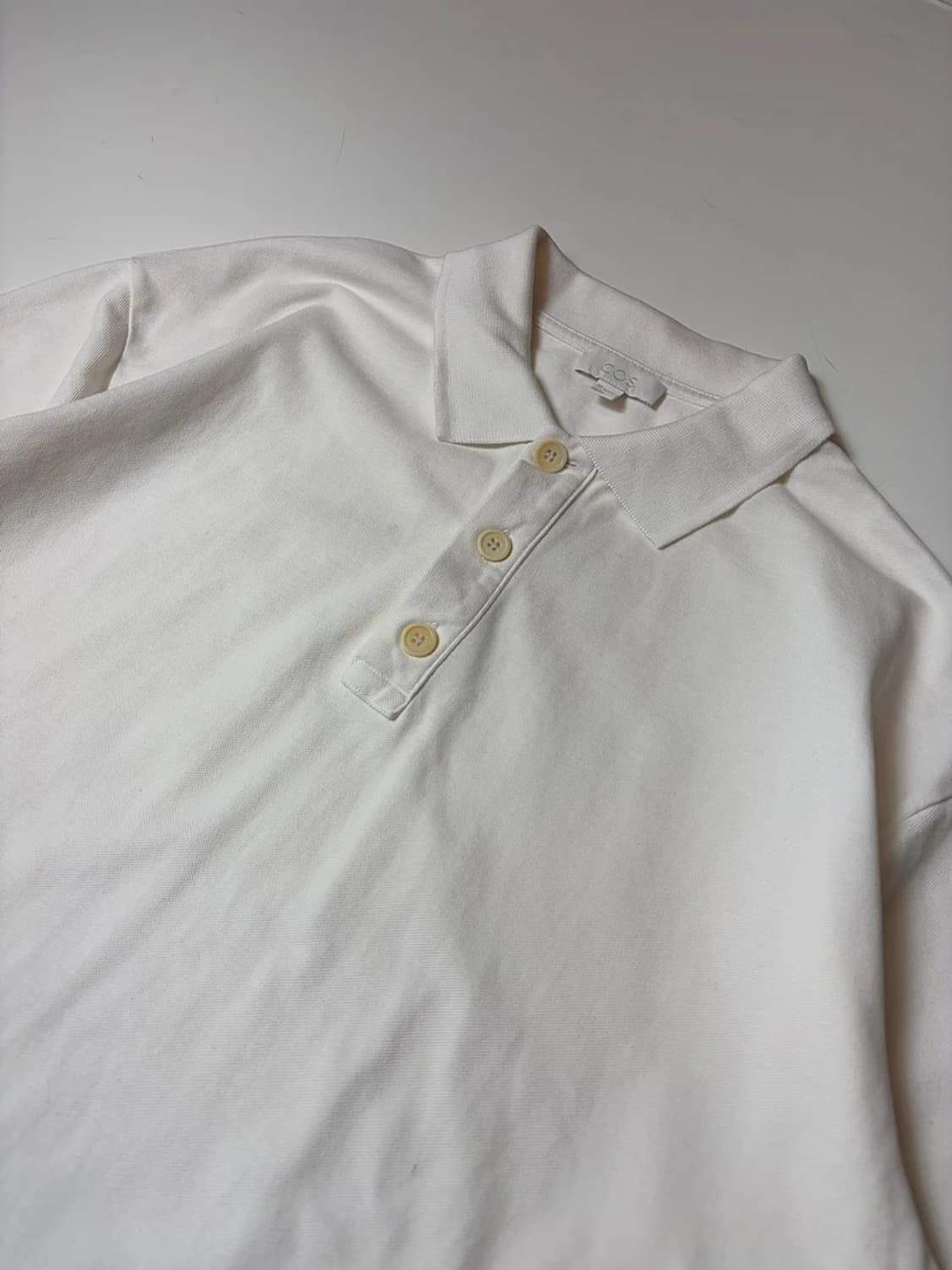 코스 COS 솔리드 반팔 카라 티셔츠 PN9212 상품이미지2