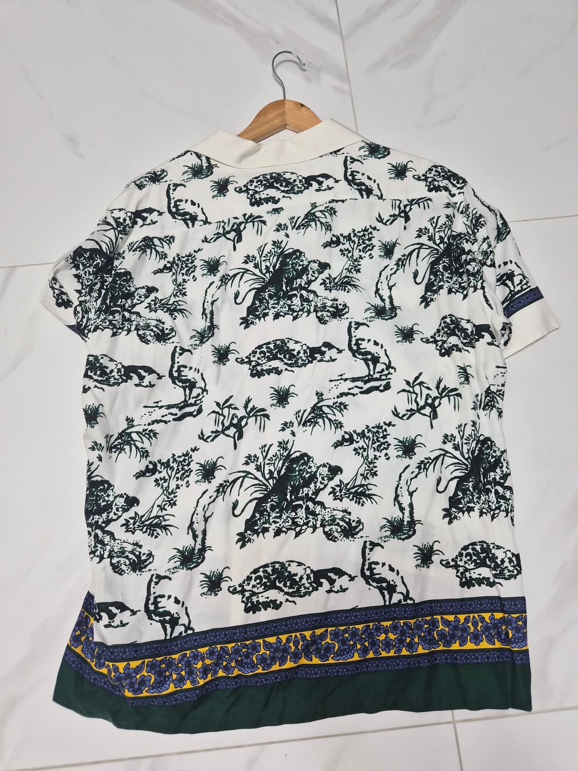 22ss 토가 비릴리스 오픈카라 셔츠 화이트 상품이미지3