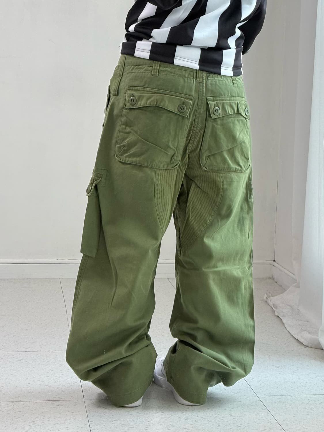 나이키 SB 2005 스우시 밀리터리 카고팬츠 상품이미지3