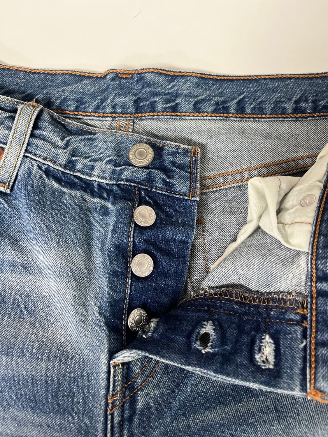 28) 리바이스 501 데님 청바지 중청 상품이미지5