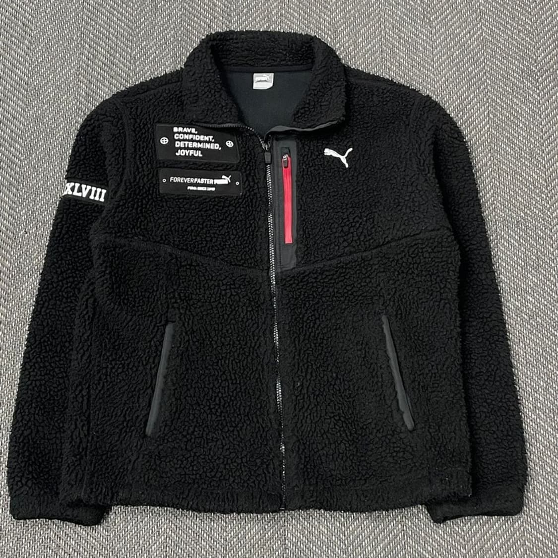 퓨마 패치 플리스 집업 v0182 상품이미지1