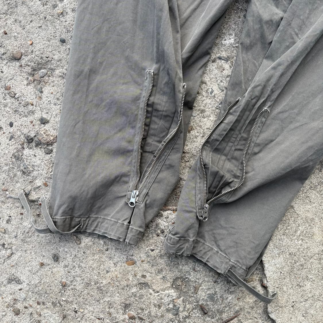 스톤아일랜드 쉐도우 프로젝트 올리브 카고 팬츠 상품이미지8