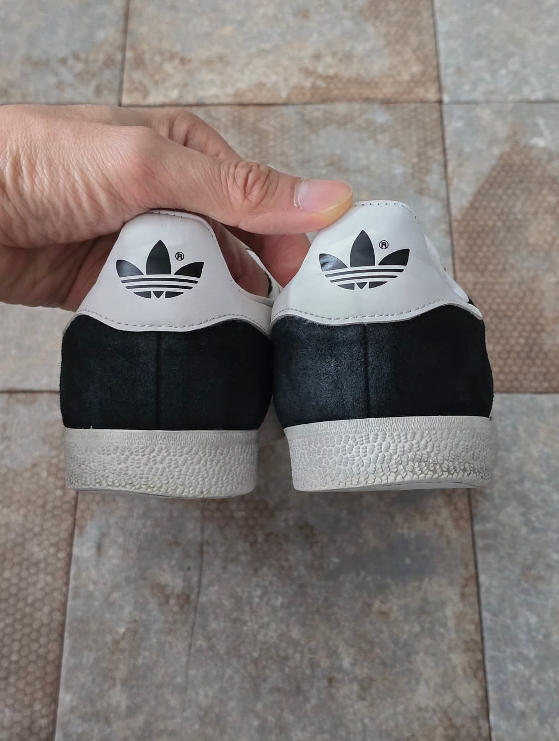 (230)아디다스 가젤 검흰  상품이미지9