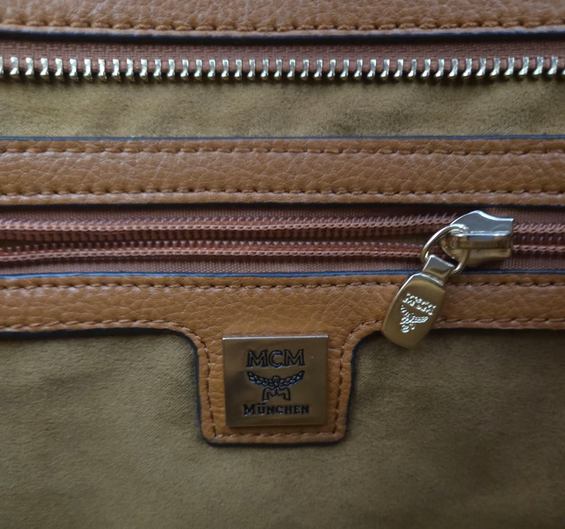 MCM 비세토스 스터드 쇼퍼백 상품이미지8