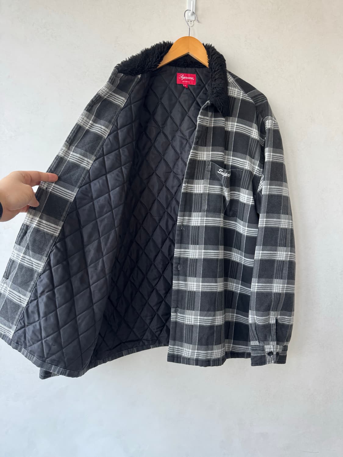 Fw21 슈프림 Faux Fur 퀼티드 셔츠 상품이미지8