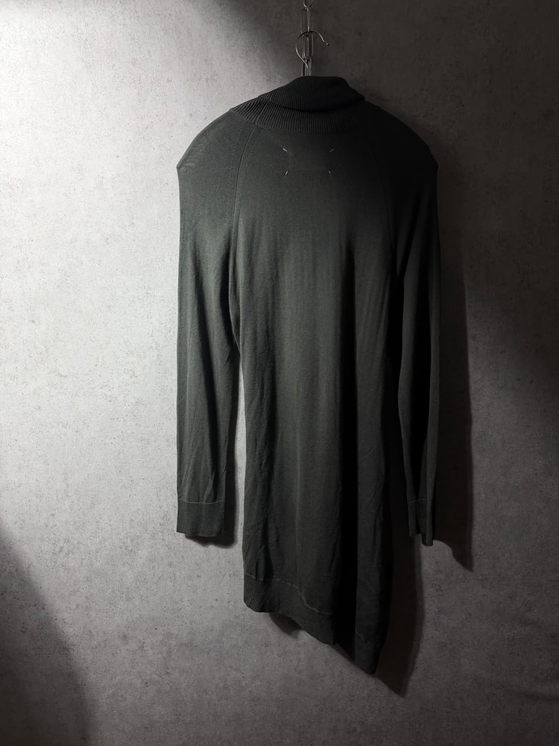 마르지엘라 드레이프 터틀넥 니트 상품이미지1