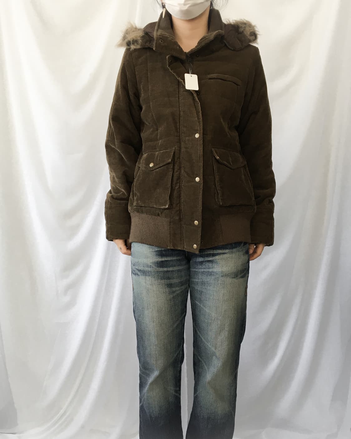 Fake fur hood high neck corduroy jacket 상품이미지7