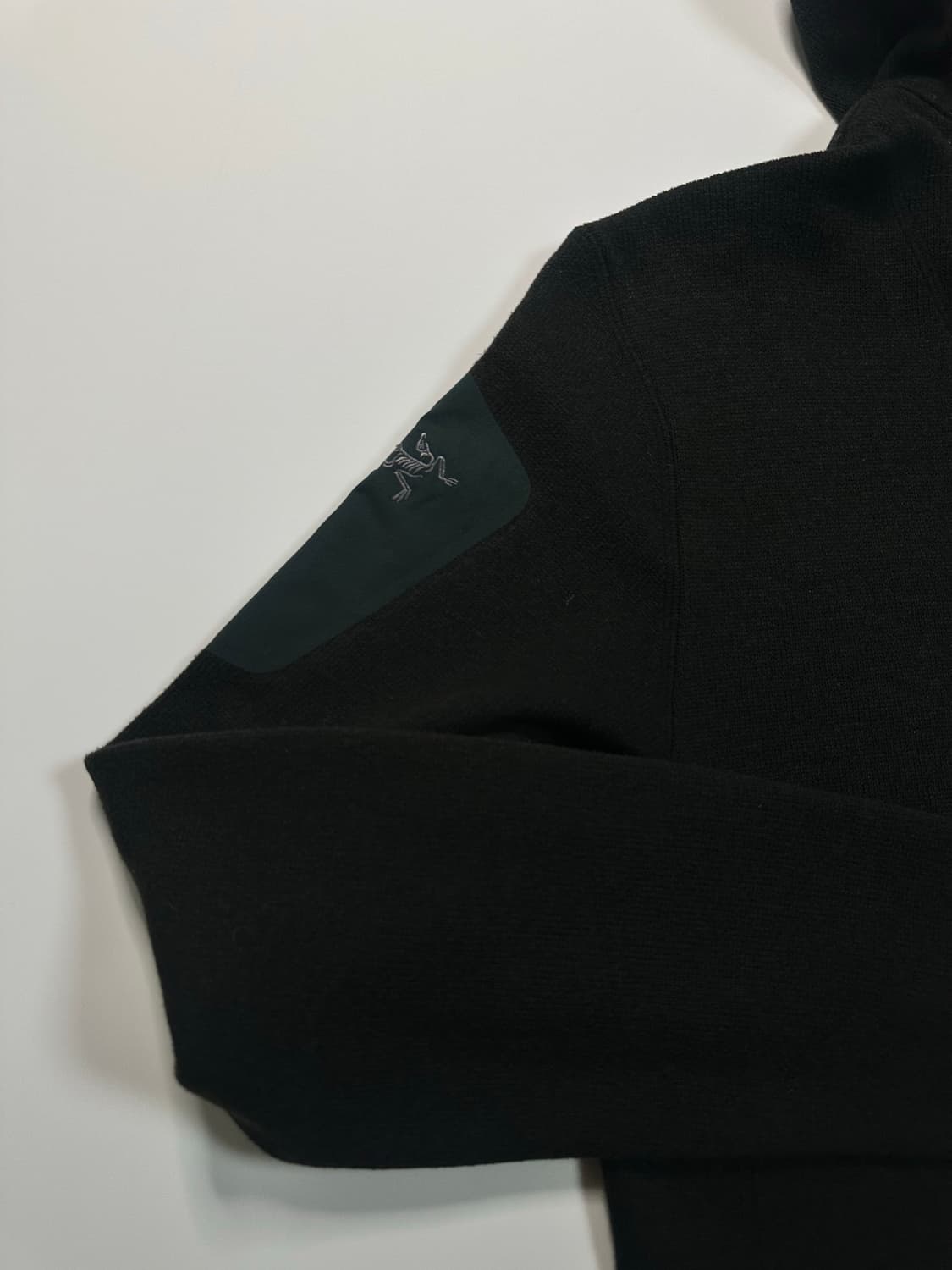 아크테릭스 집업 자켓 상품이미지1