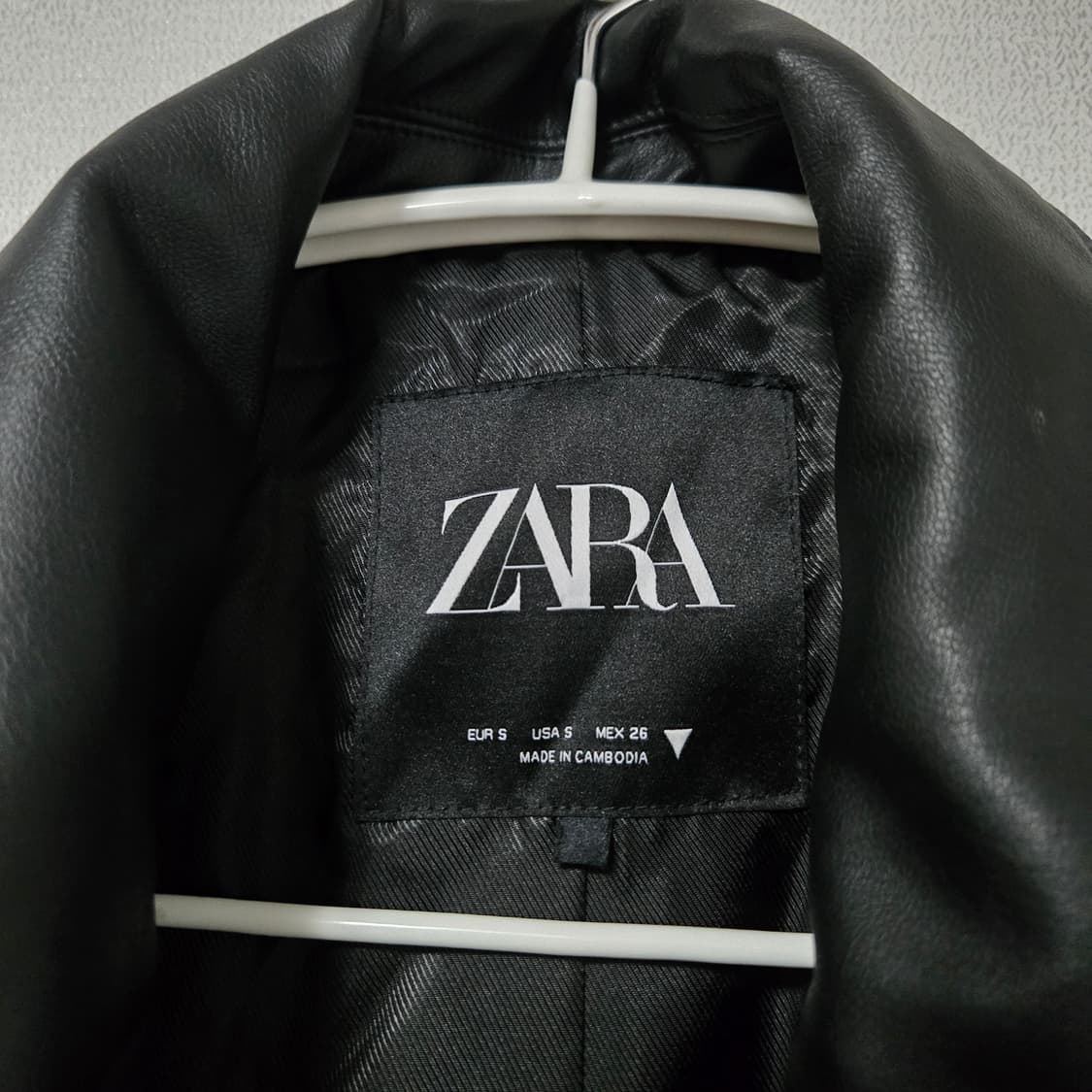 자라 에코레더 롱 코트 / 여성 코트/ 여자 코트  상품이미지5