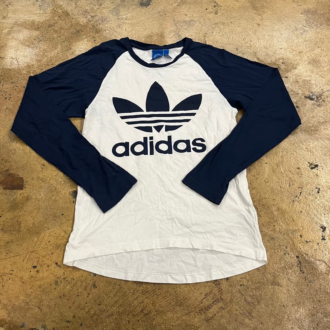 아디다스 나그랑 빅로고 롱슬리브 85 상품이미지2