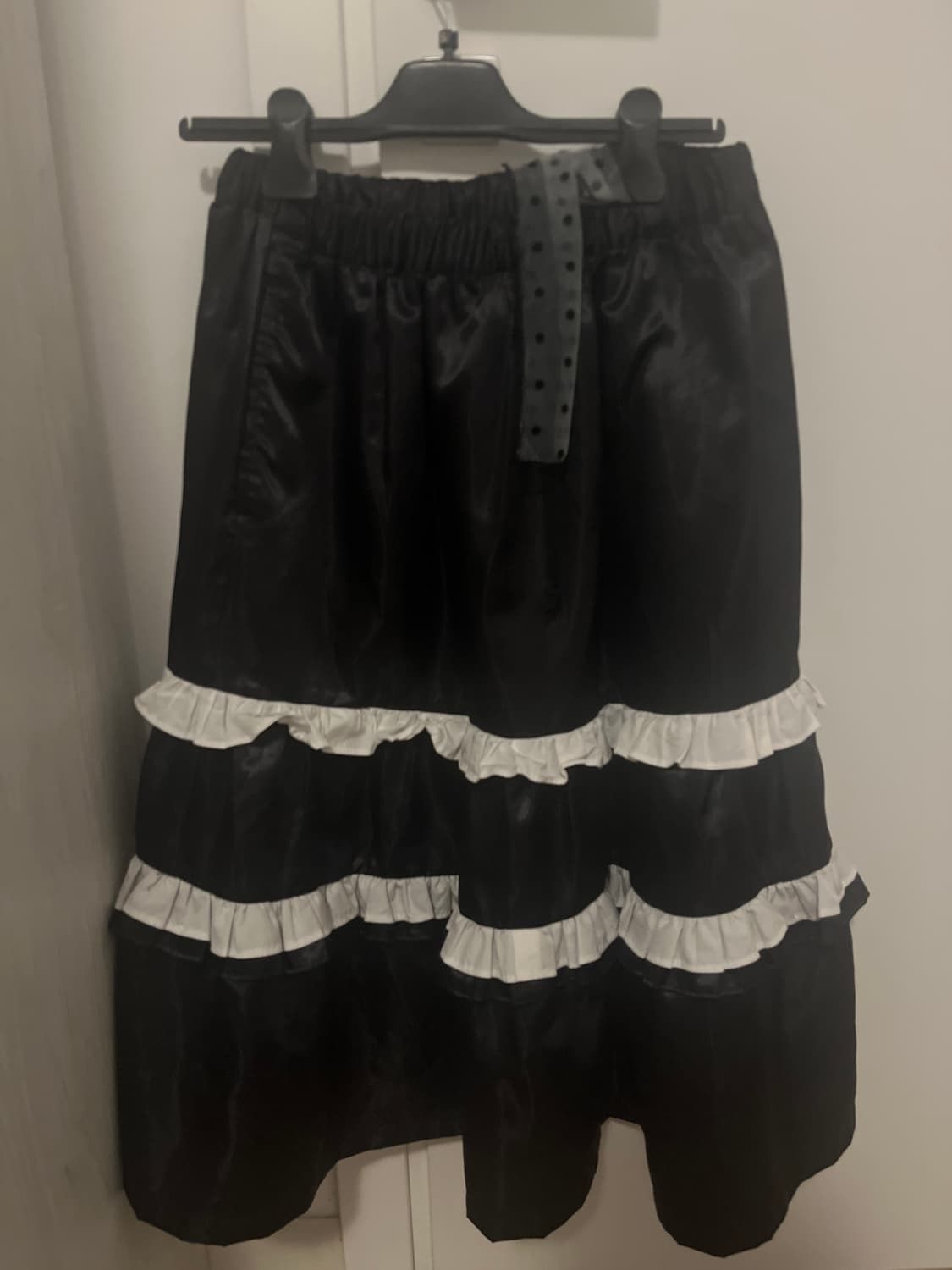 꼼데가르송 롱스커트 상품이미지1