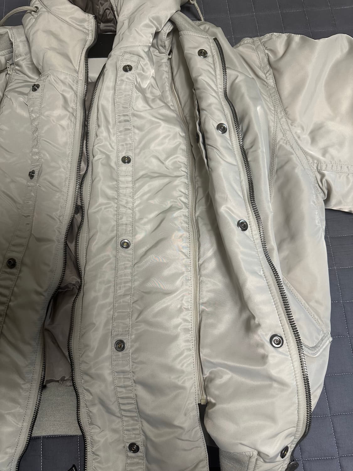 송지오옴므 MA-1 패딩, 사이즈 100~105, 샌드베이지 상품이미지2