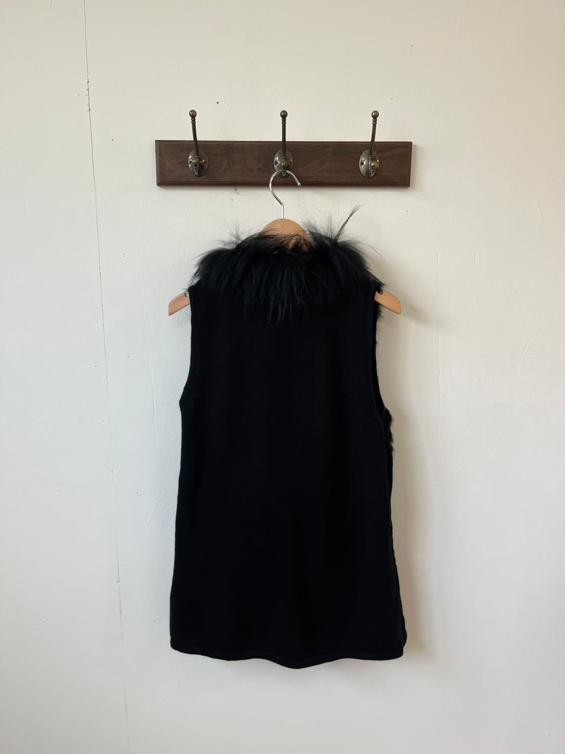 GYESSO 라쿤 퍼 베스트 자켓  상품이미지4