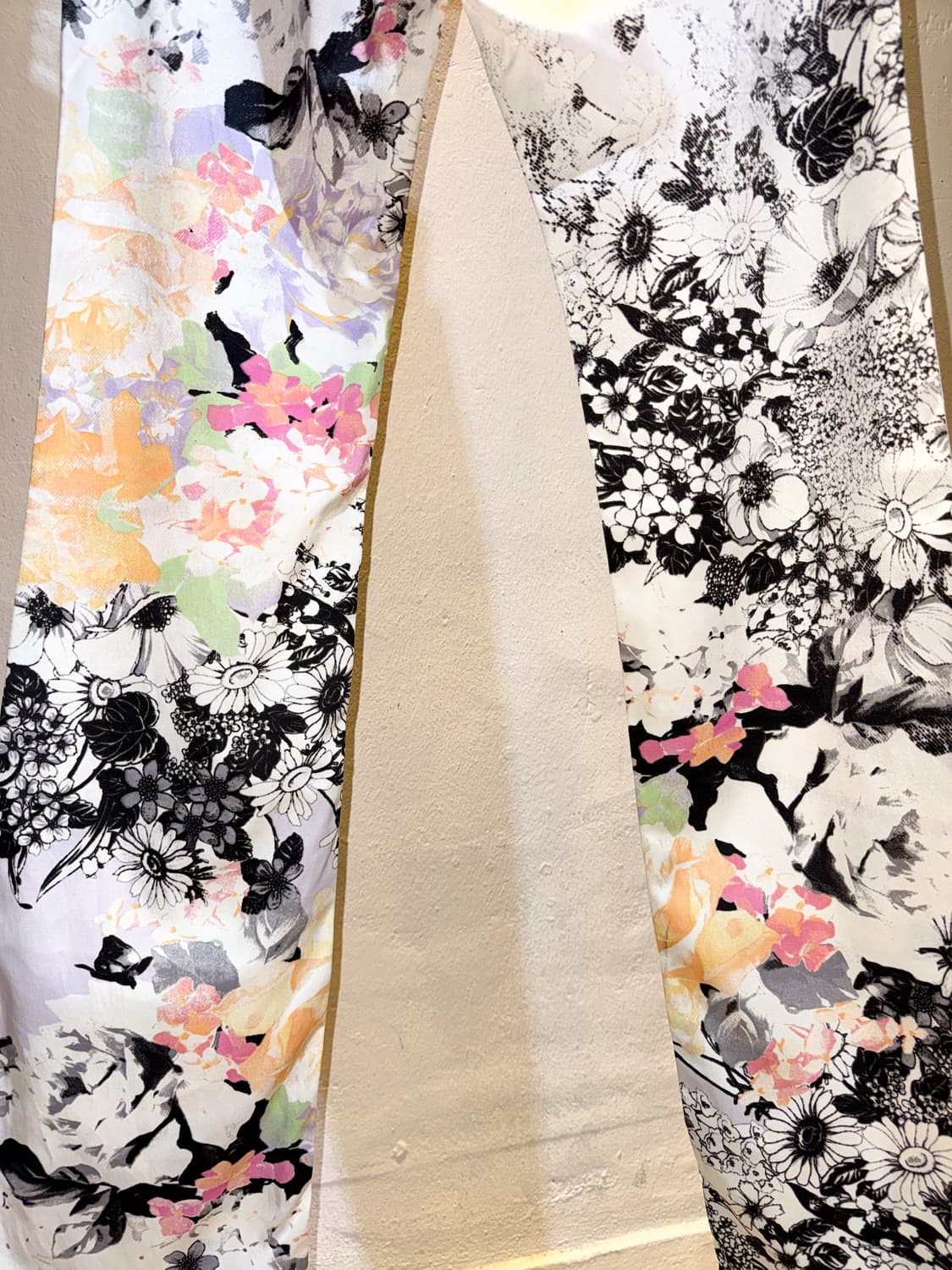 Just Cavalli – Floral Print Bootcut Pant 상품이미지7