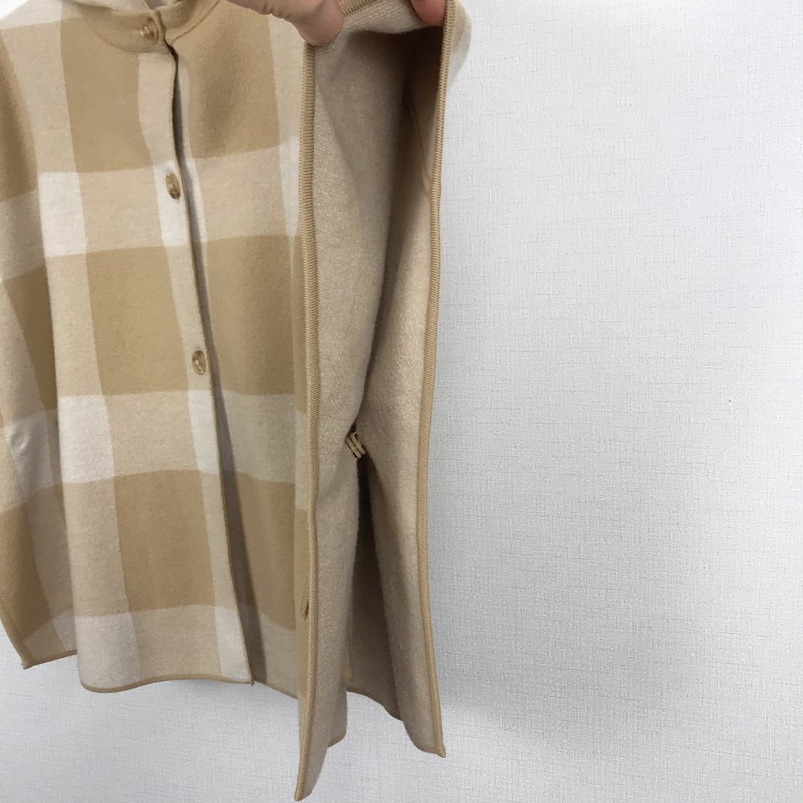 닥스 DAKS 후드 케이프 울 여성 가디건 상품이미지3