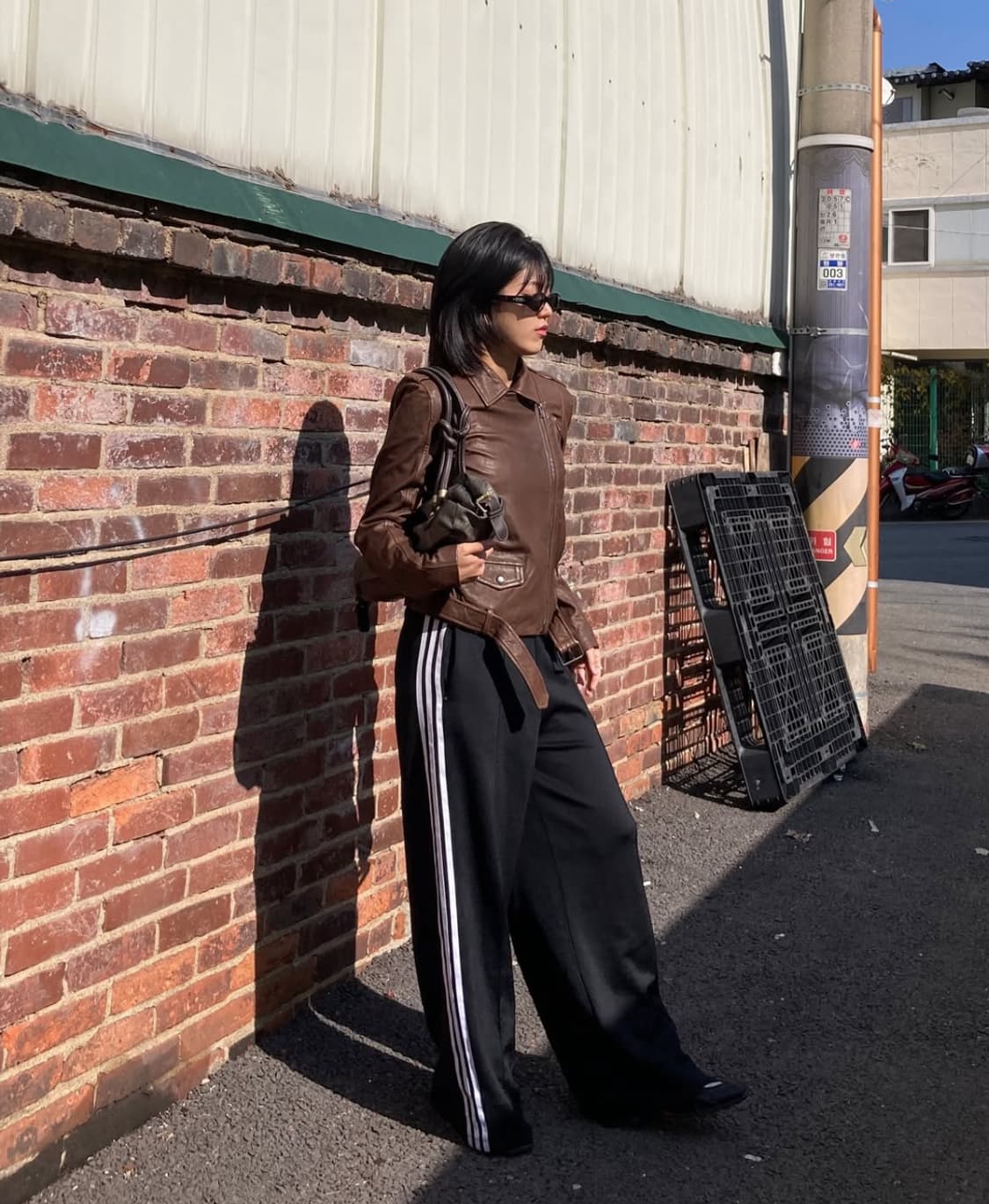 띠어리 양가죽 크롭 재킷 상품이미지1