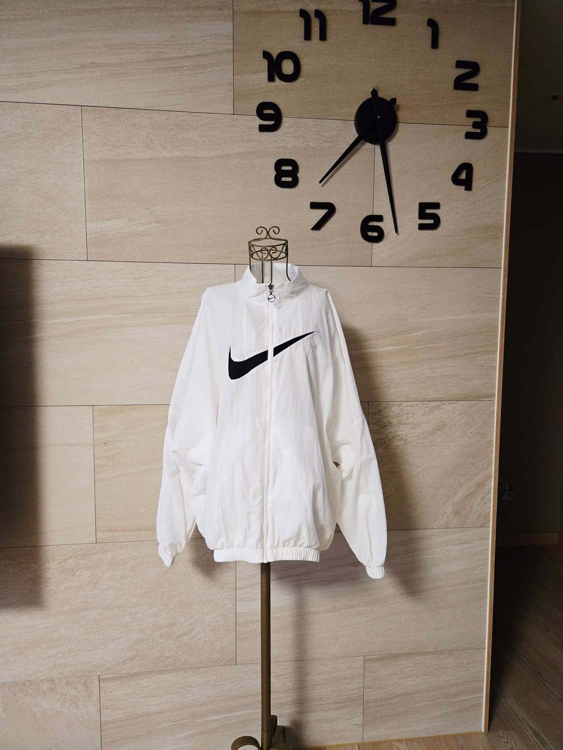 [m] 나이키 여성 바람막이 자켓 런닝복 상품이미지1