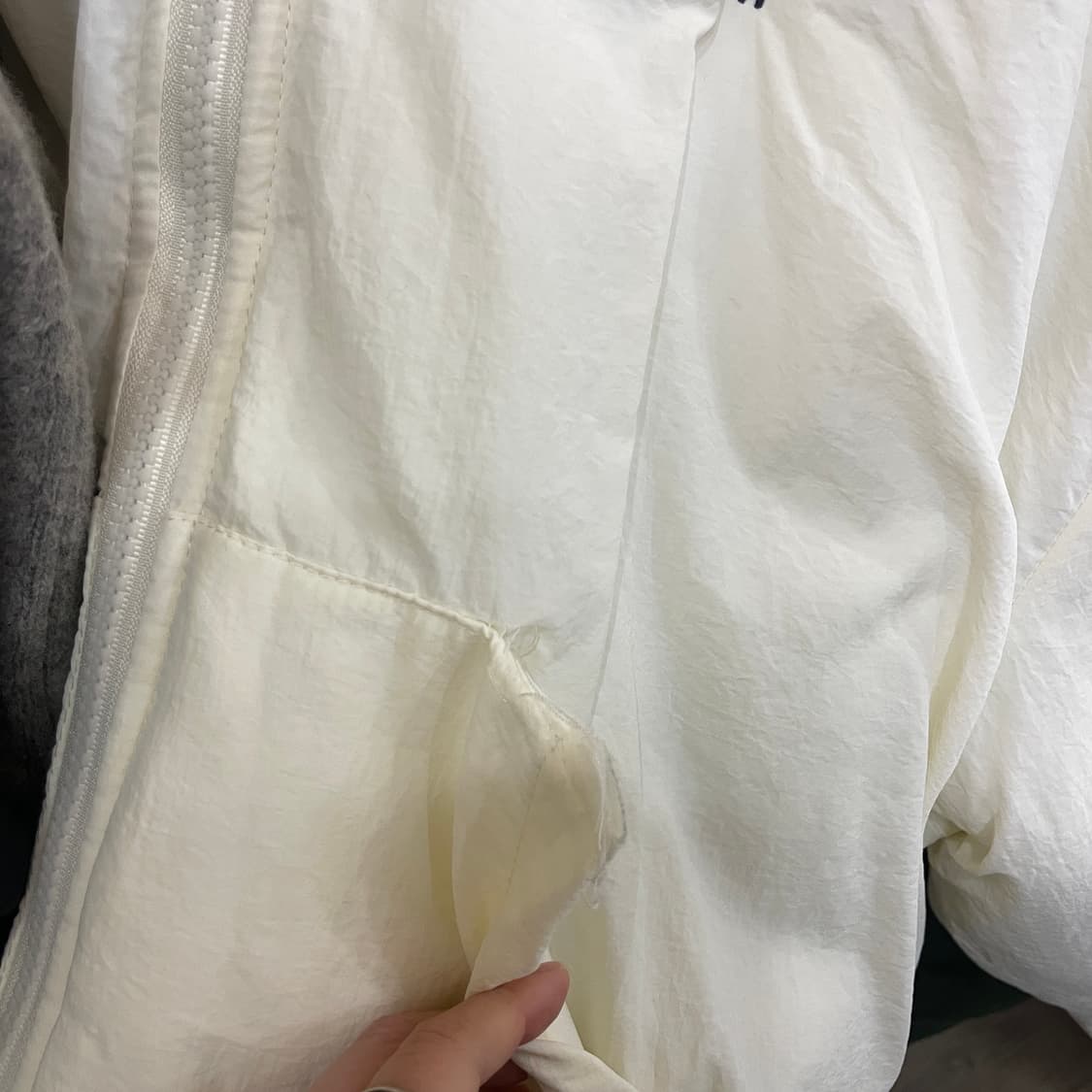 폴로 화이트 숏패딩 상품이미지6
