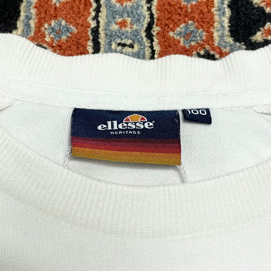 엘레쎄 화이트 맨투맨 티셔츠 남성100 상품이미지4