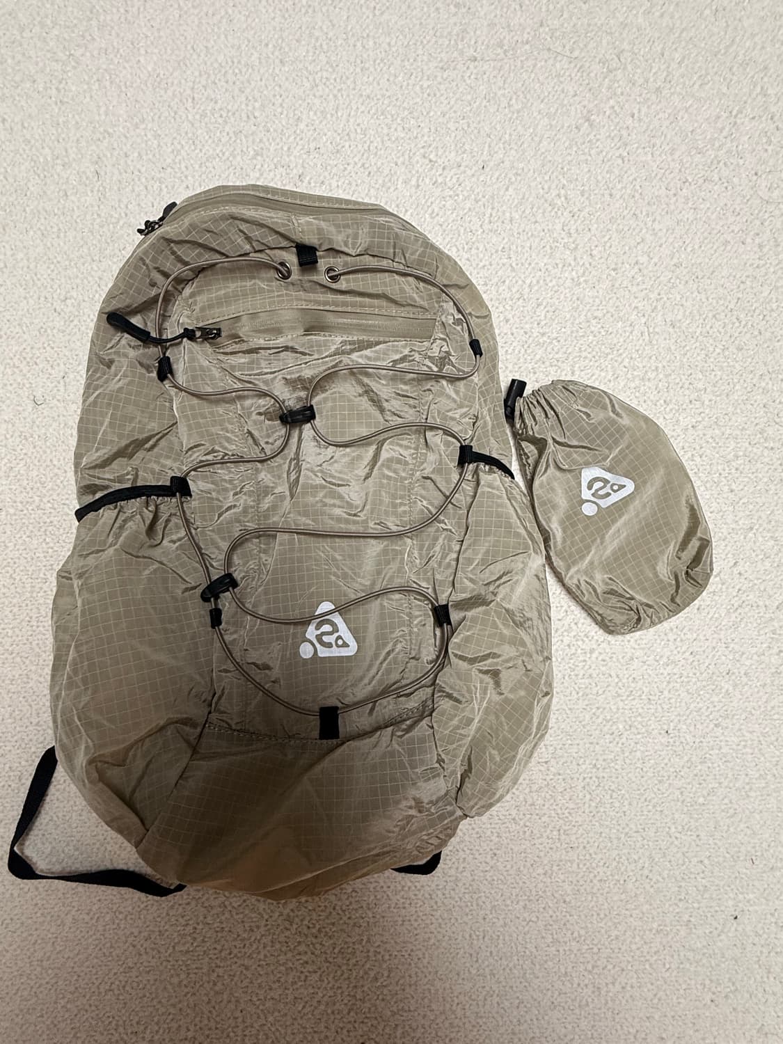 하이산 경량 백팩 (새상품) 상품이미지1