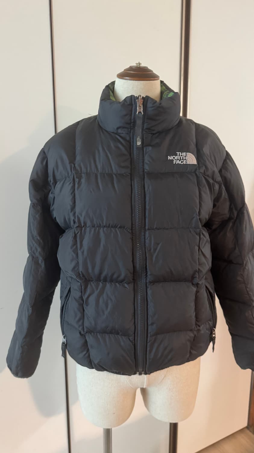 노스페이스 구스 양면 패딩입니다 상품이미지1