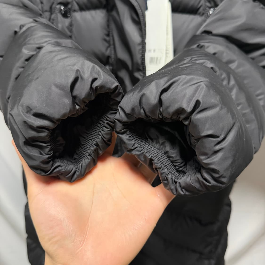 [S+급/0] 몽클레어 클로에 여성패딩 블랙 풀구성 끌로에 상품이미지8