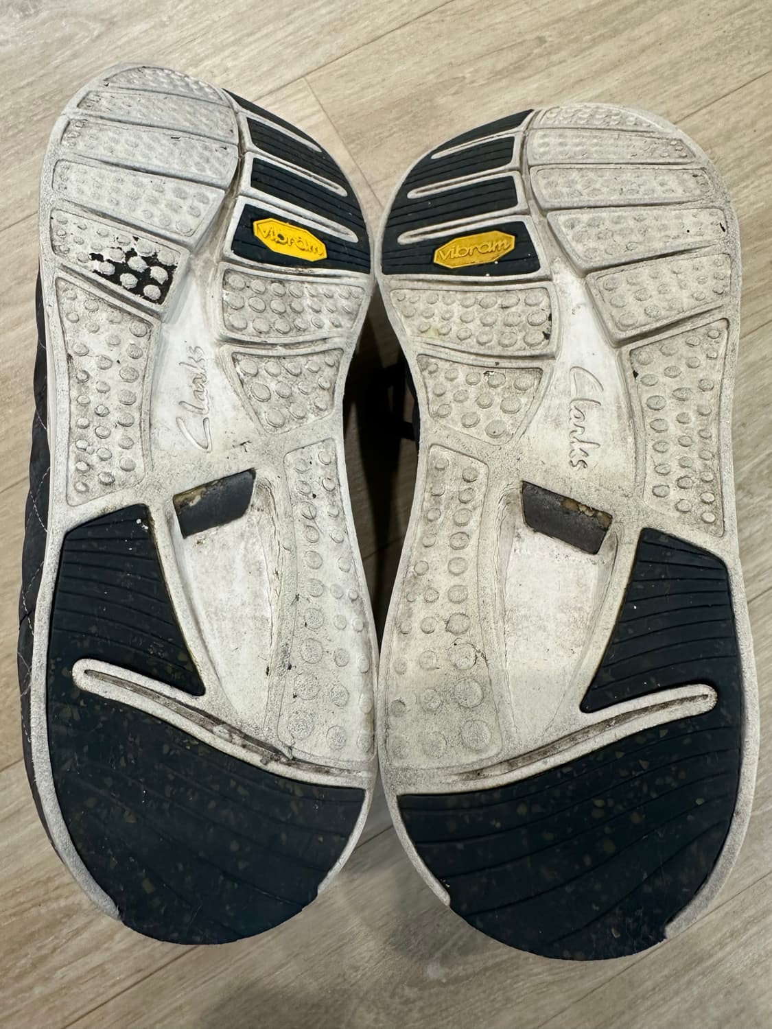 Clarks heather grey wall  vibram 상품이미지5