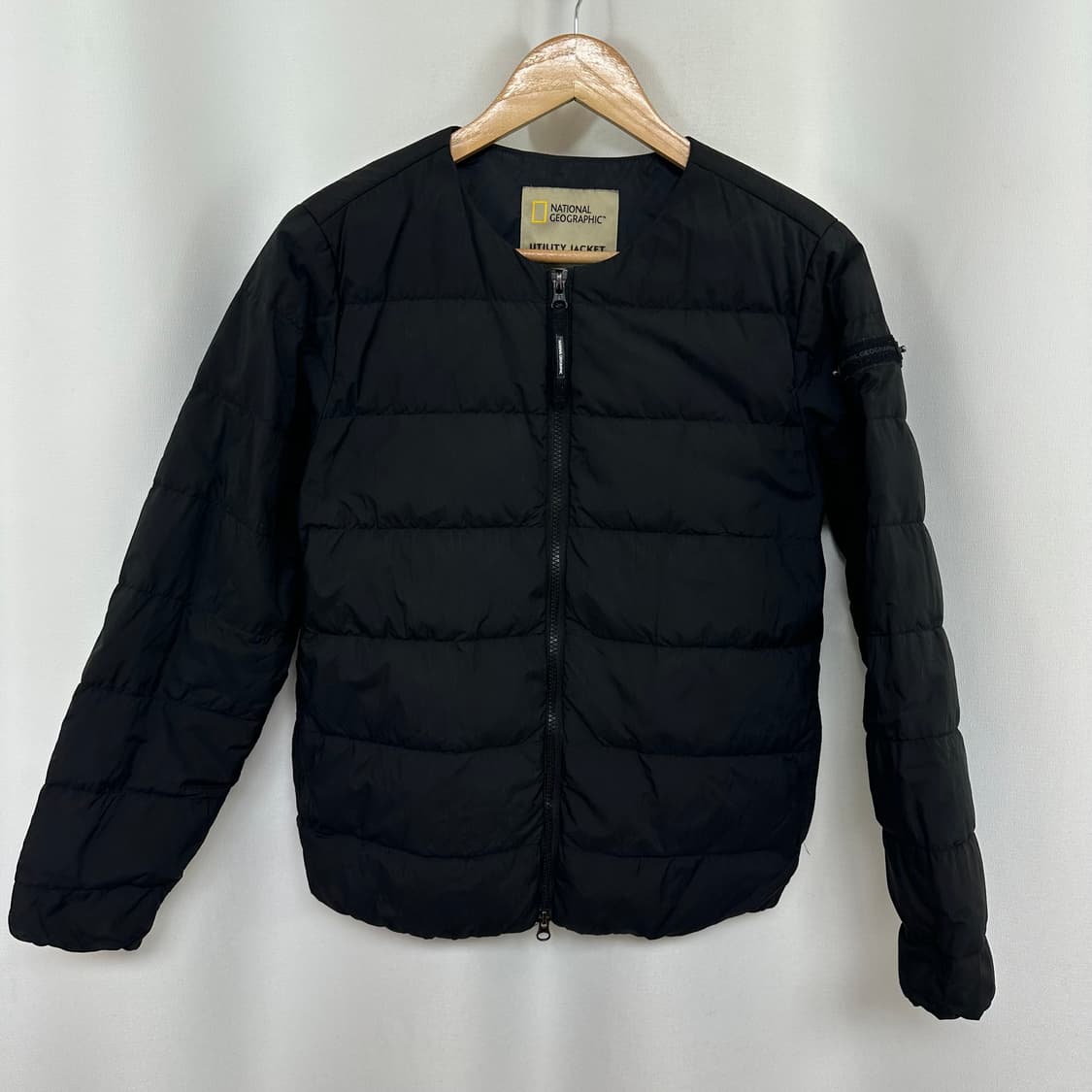   네셔널지오그래픽 여자 경량패딩 자켓 검정 90 S EW 상품이미지1