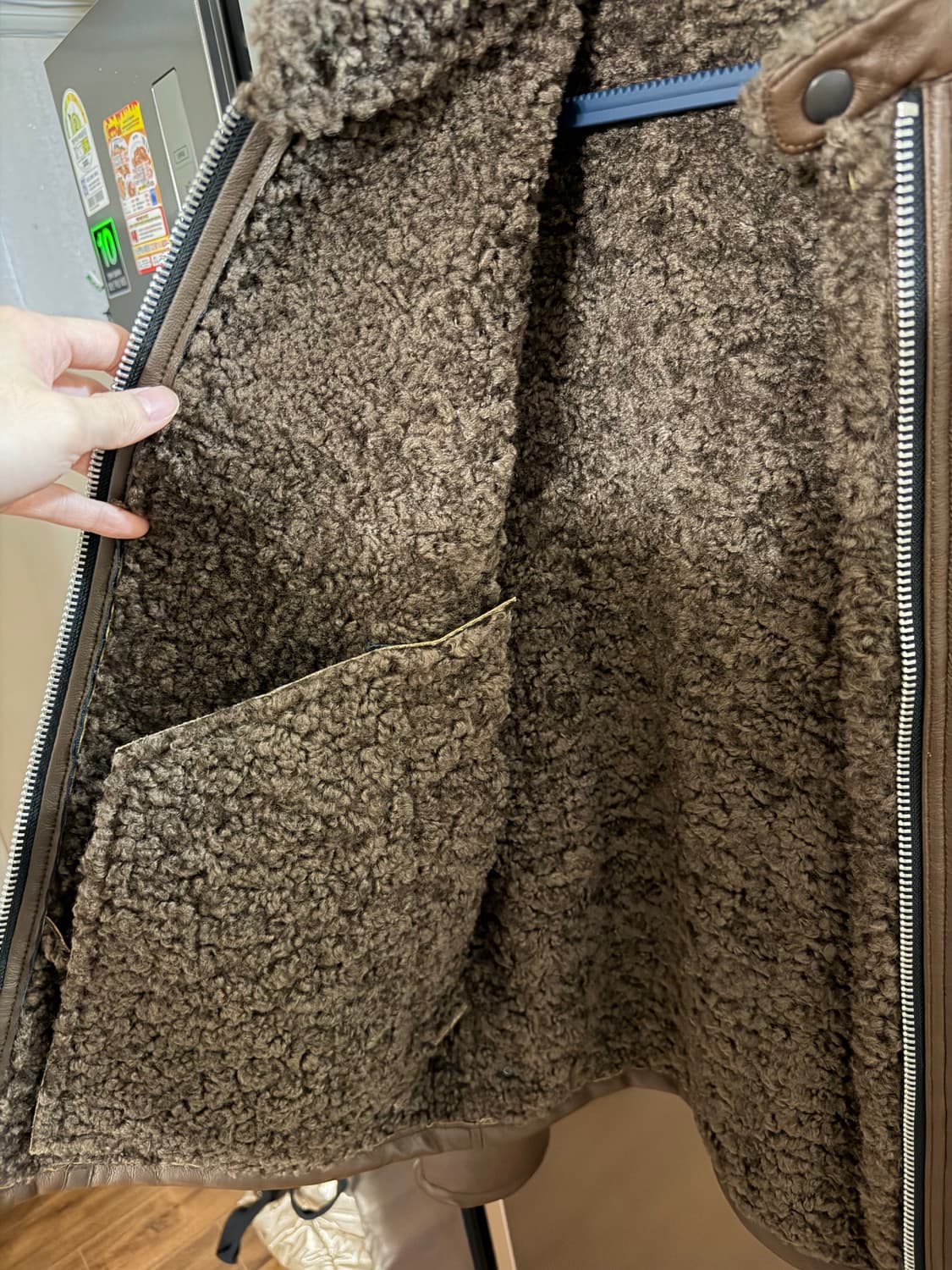 알렌느 무스탕 샘플 2사이즈 상품이미지2