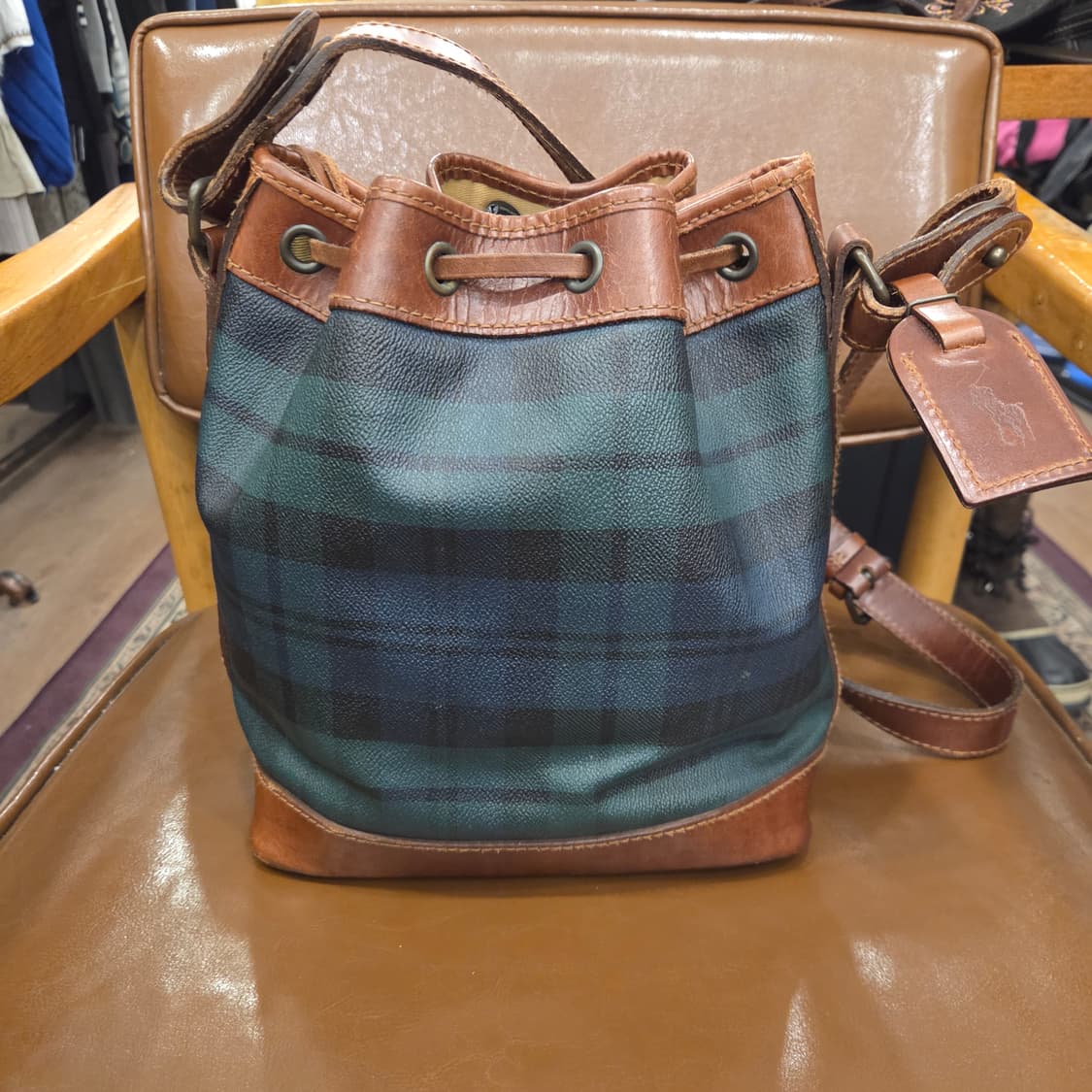 폴로 블랙와치 버킷백 상품이미지2