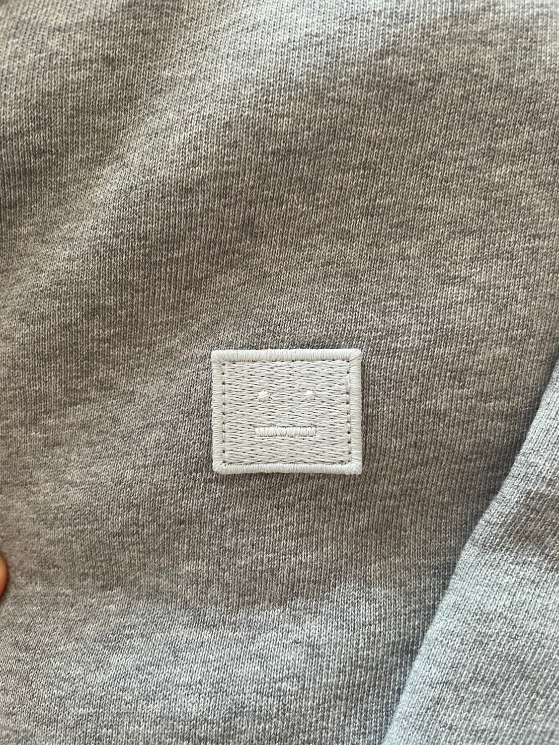 아크네 스튜디어 페어뷰 맨투맨 상품이미지2