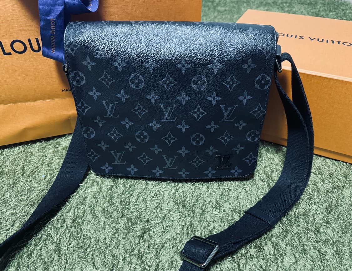 정품 루이비통 가방 크로스백 디스트릭스 상품이미지1