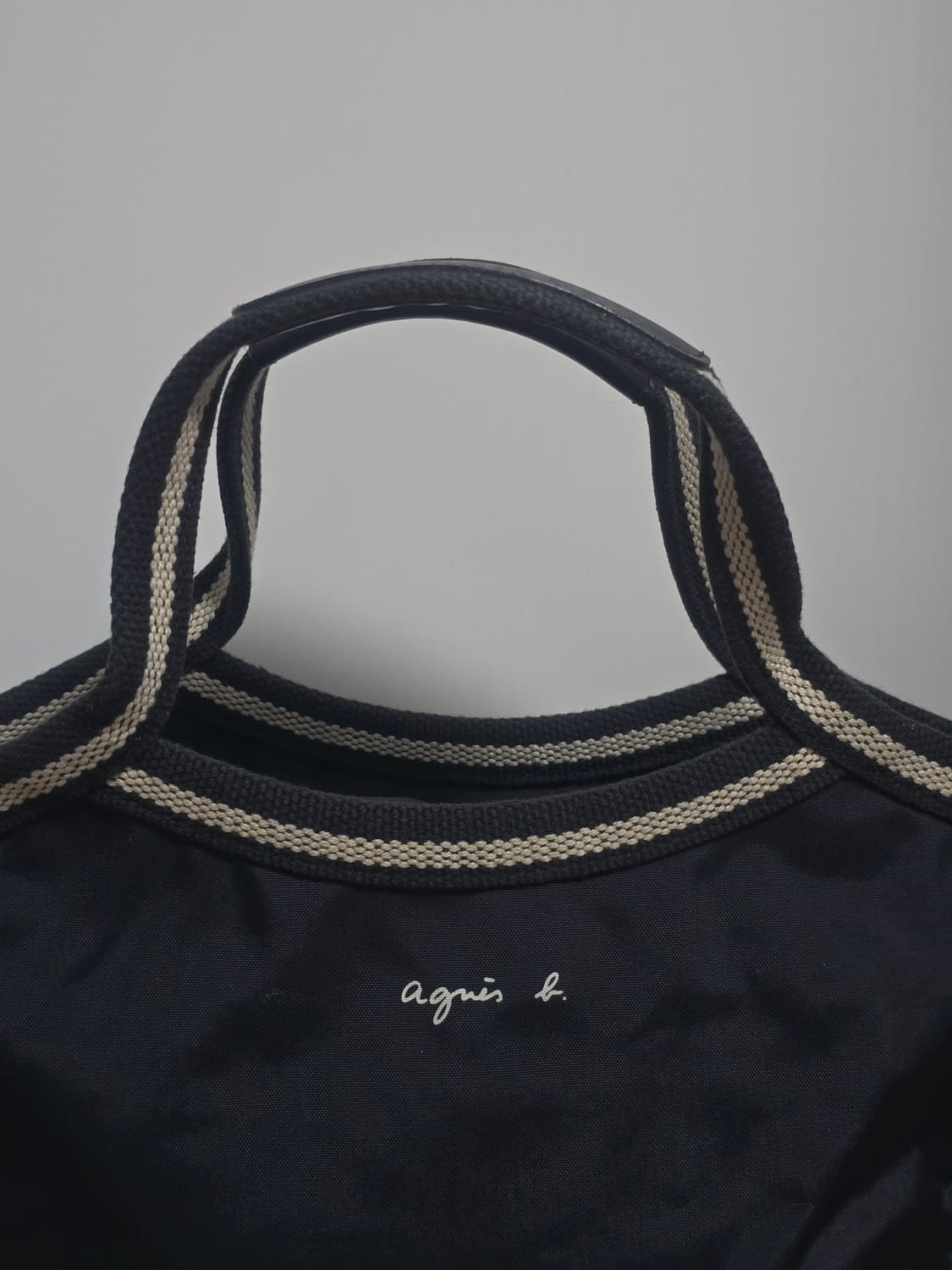 Agnes B 아네스베 블랙 나일론 토트백 상품이미지2