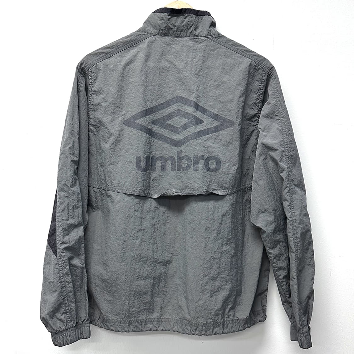 엄브로 아노락 바람막이 자켓 점퍼 매장판 90 S 상품이미지4