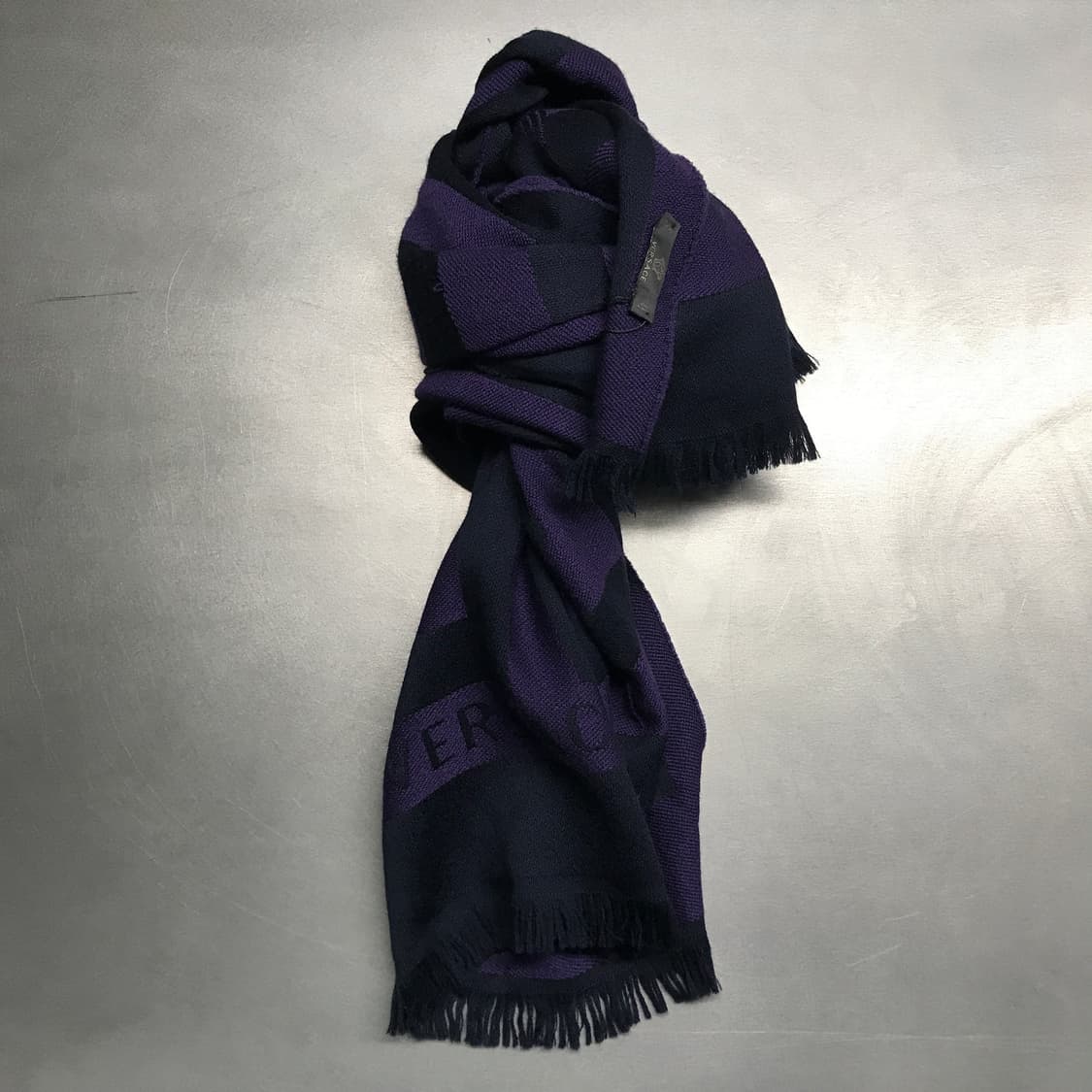 베르사체 메두사 머플러 퍼플 상품이미지1