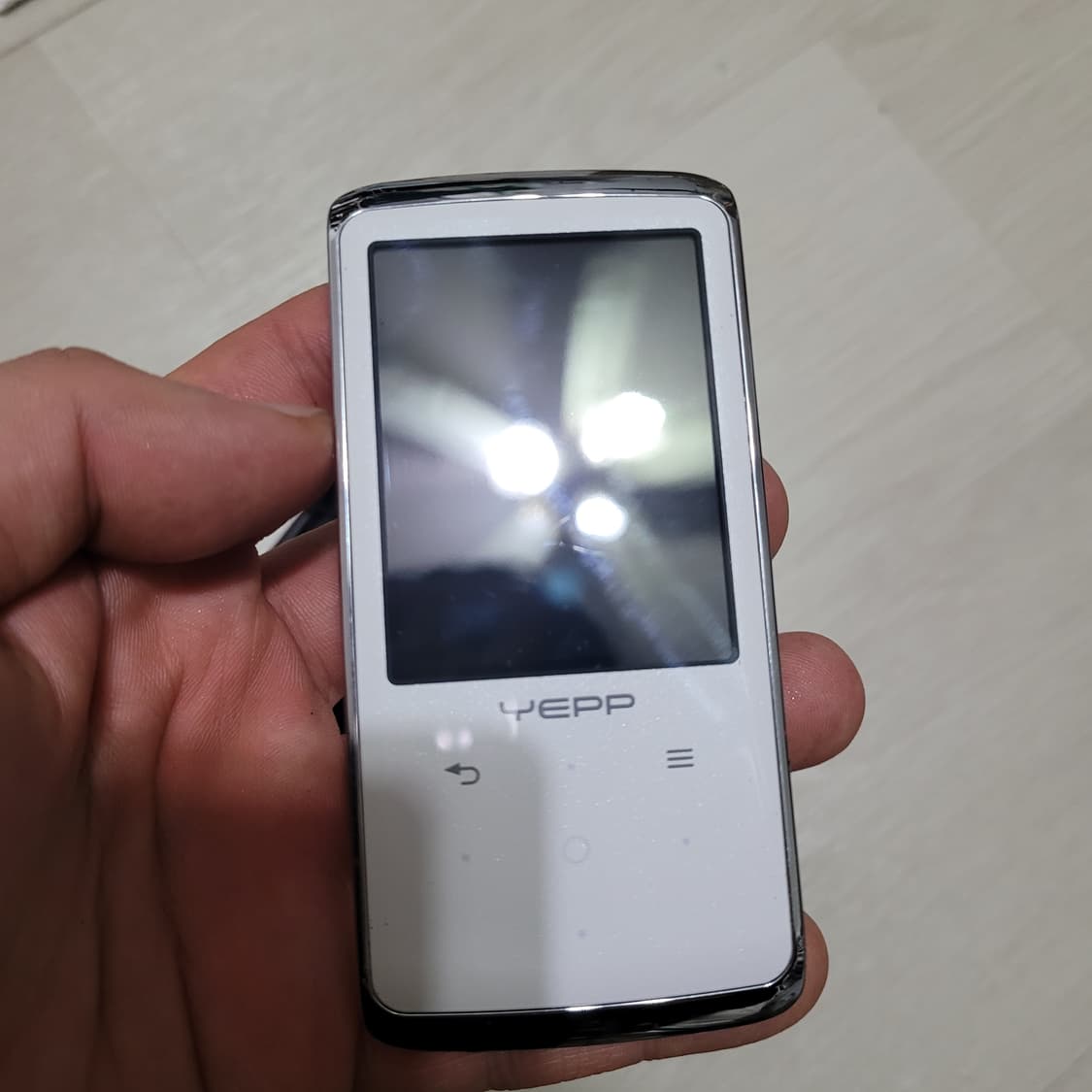 삼성 옙 YP-Q2 4기가 MP3 플레이어 상품이미지2