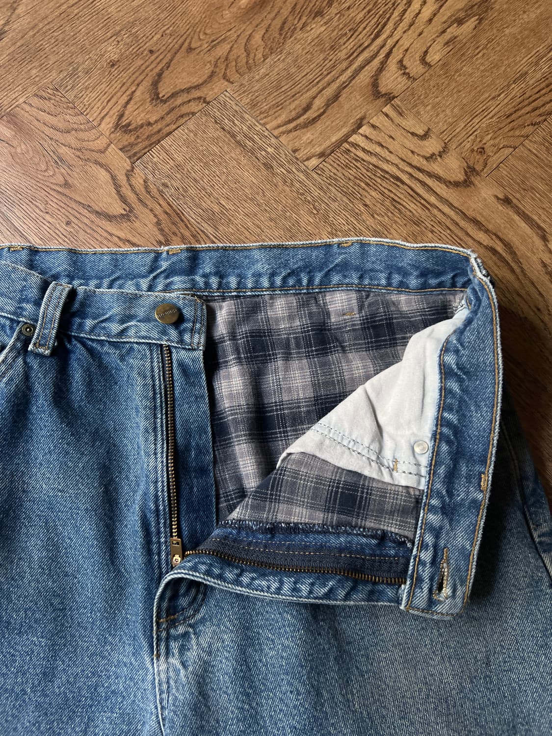 [36]칼하트 USA 체크 라이닝 빈티지 워싱 워크 데님 팬츠 상품이미지3