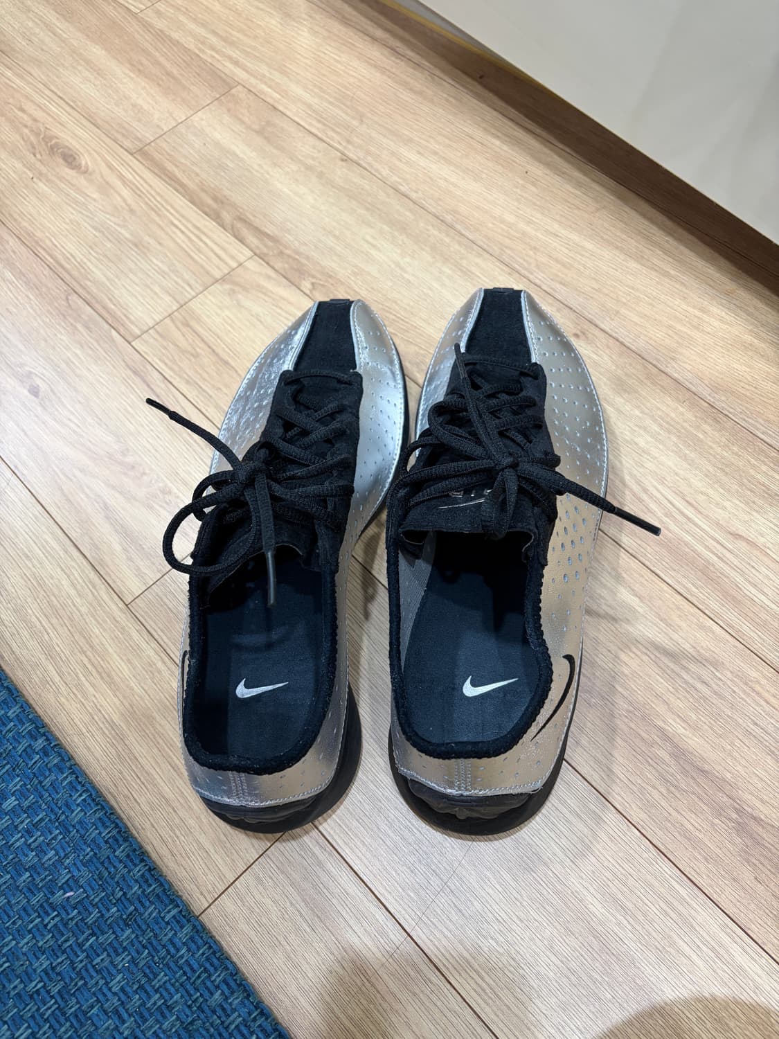 나이키 에어 슈퍼플라이 메탈릭실버 상품이미지2