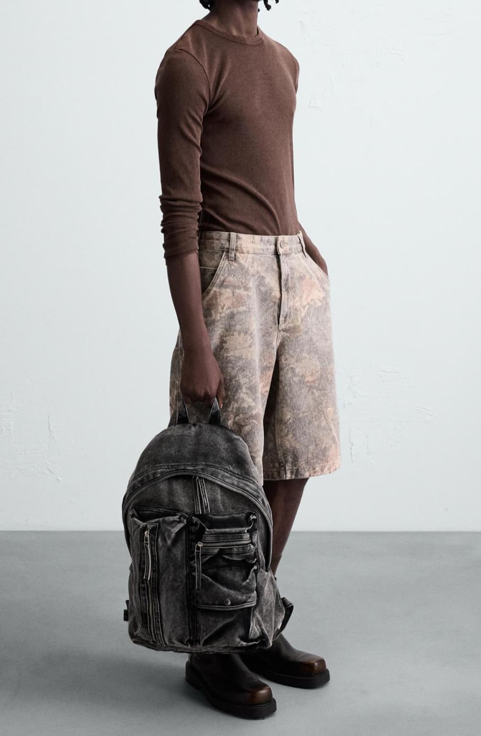 자라(ZARA) 테크니컬 워싱 데님 백팩  상품이미지2