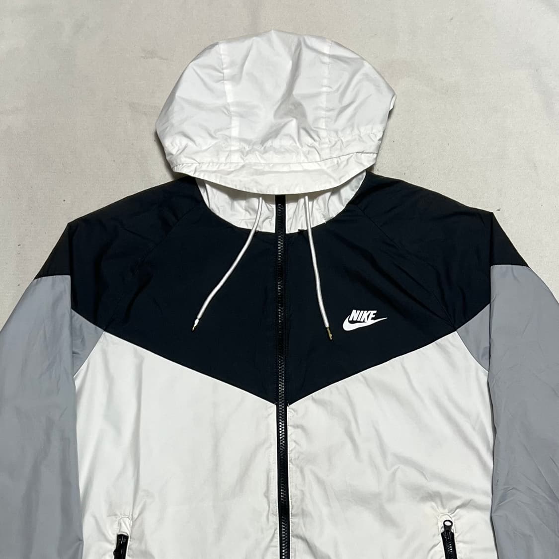 XL 나이키 퓨츄라 윈드브레이커 바람막이 상품이미지1