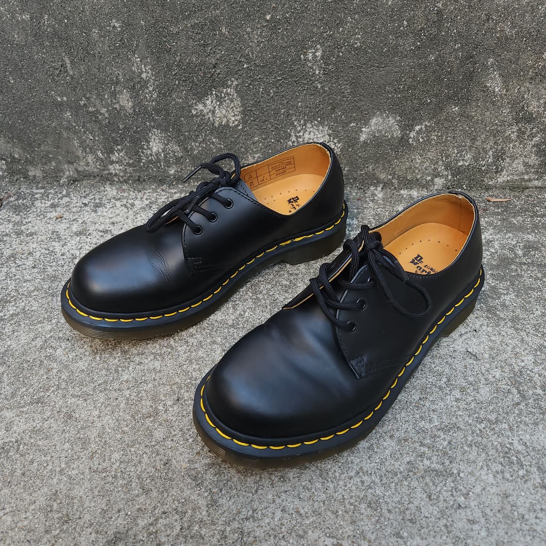 [5UK] 닥터마틴 1461 스무스 3홀 ( 240~245) 상품이미지1